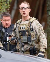 Crye Precision JPC (Jumpable Plate Carrier) 01 FBI HRT