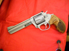 Charter Arms Target Bulldog .357 Magnum.