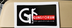 Наклейка Gunsforum на черной основе